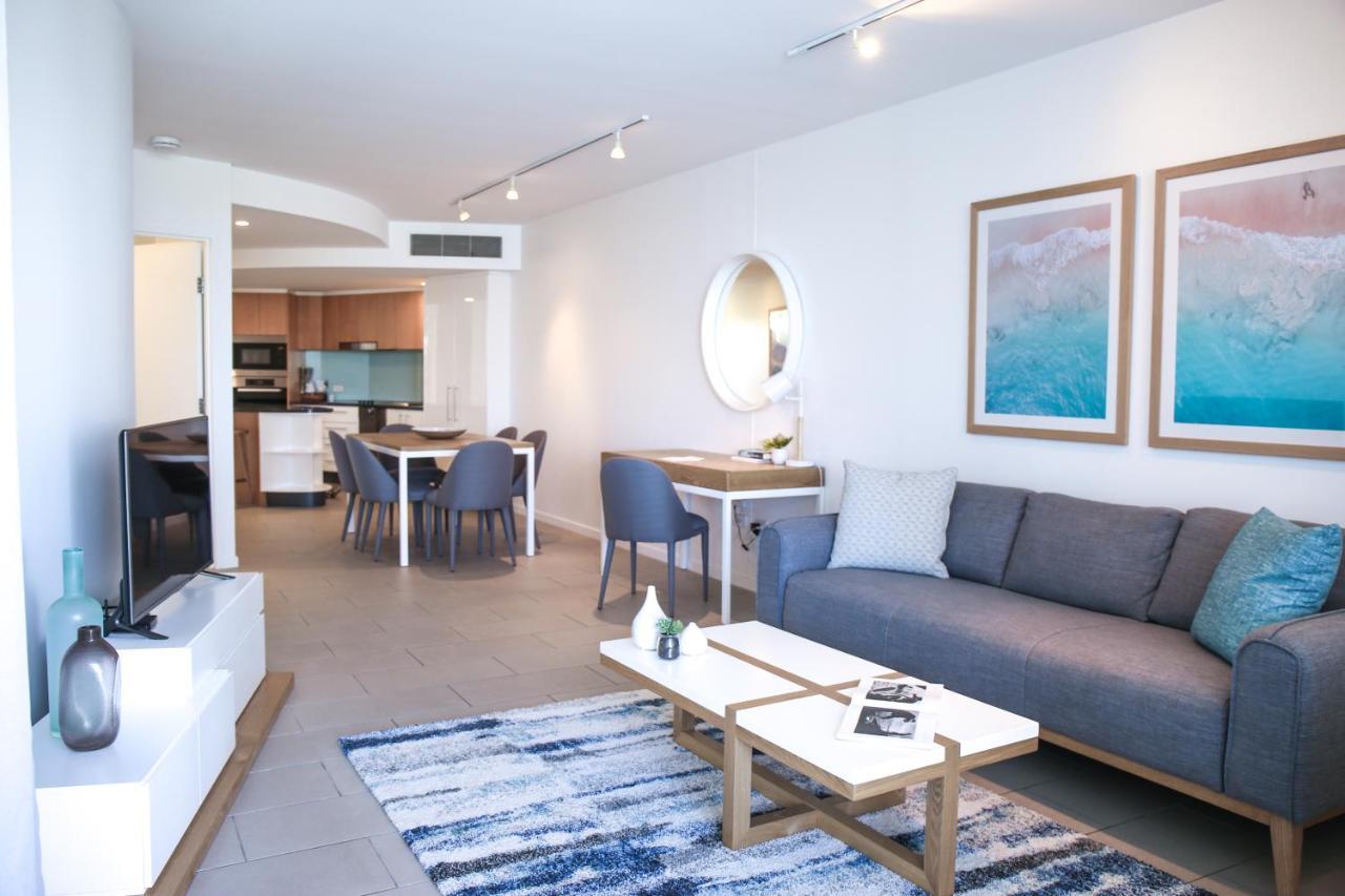 Rumba Beach Resort Caloundra Bagian luar foto A typical apartment at the hotel
