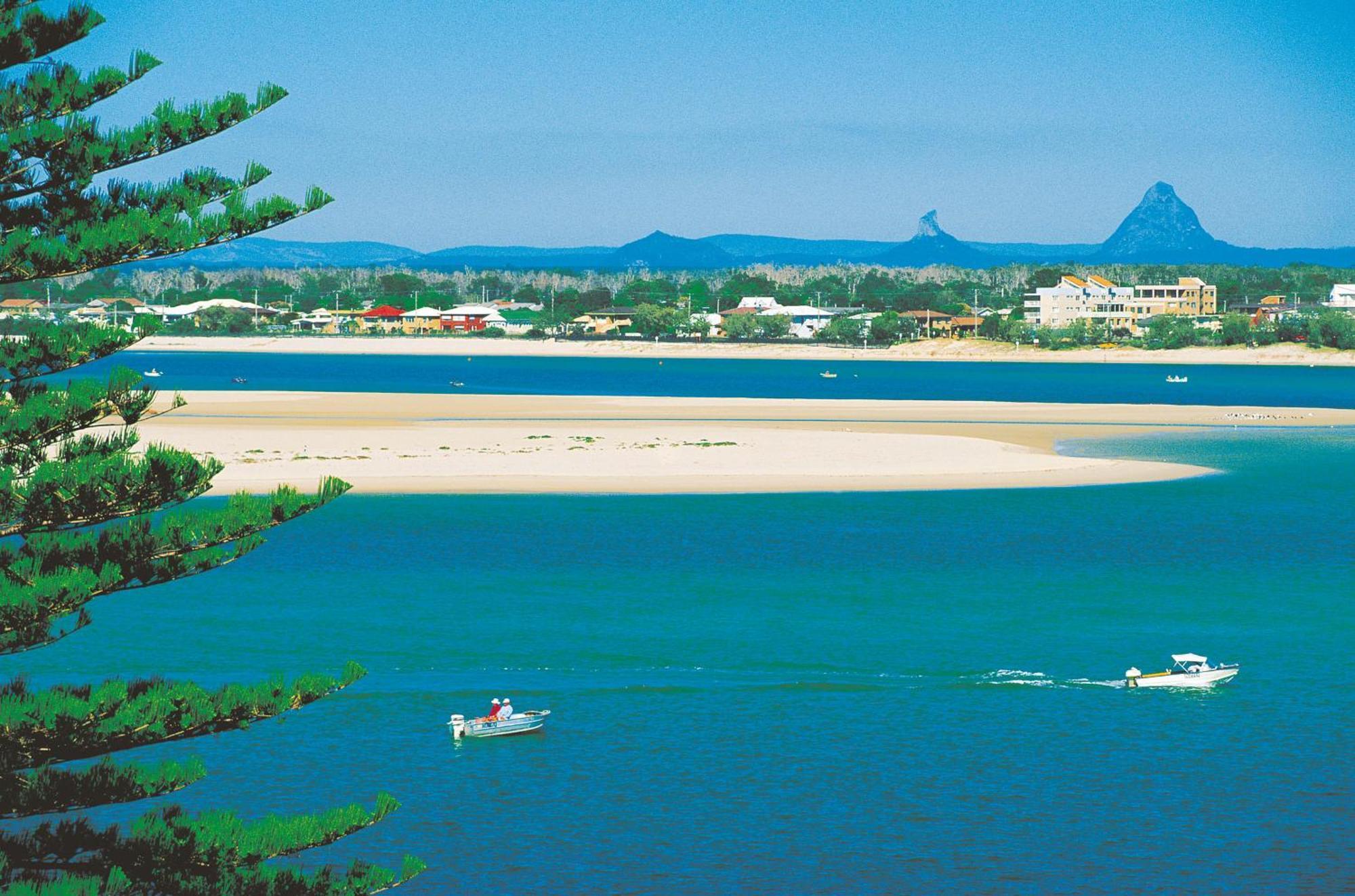 Rumba Beach Resort Caloundra Bagian luar foto Noosa Heads