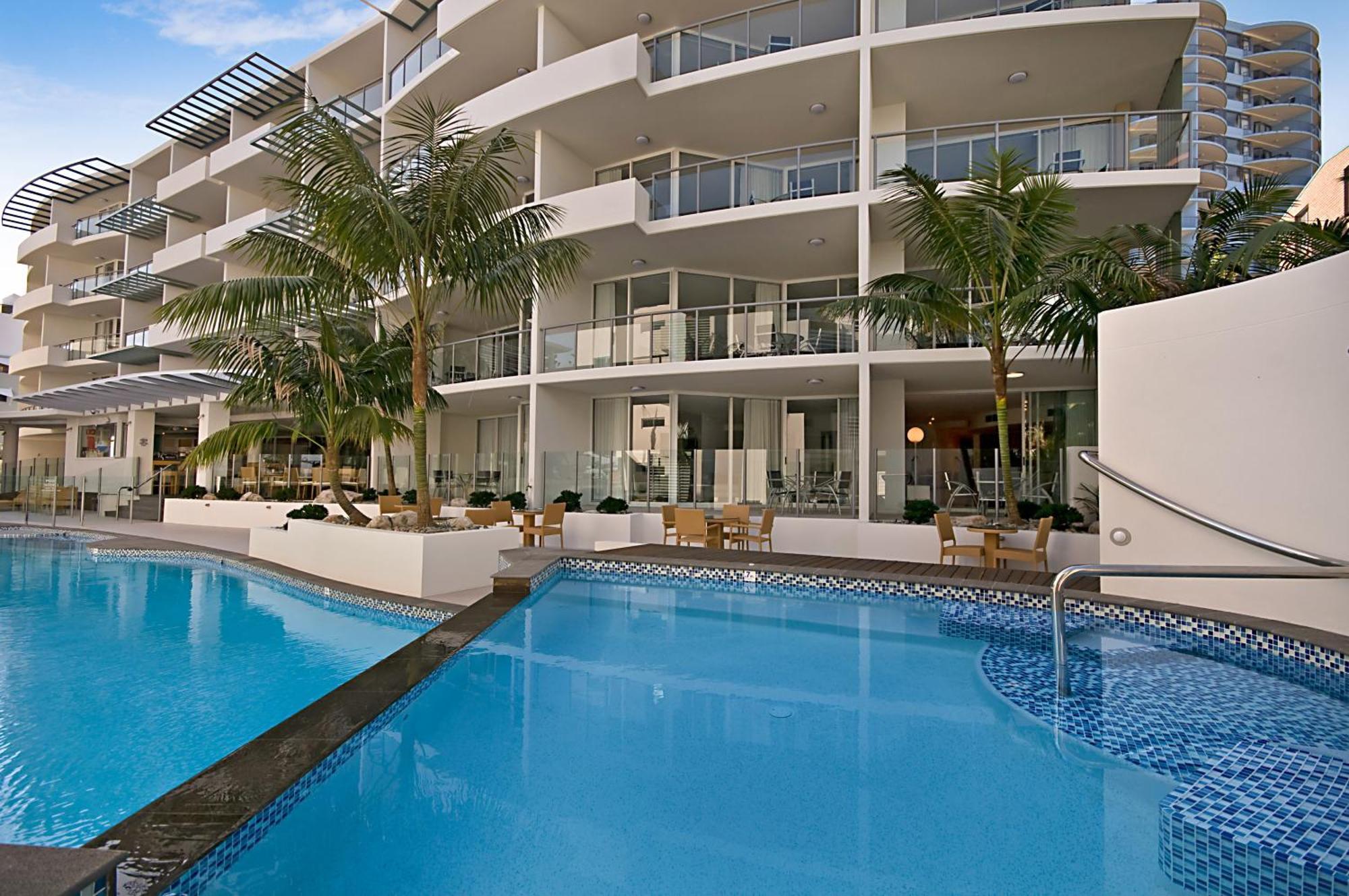 Rumba Beach Resort Caloundra Bagian luar foto The pool at the W Hotel