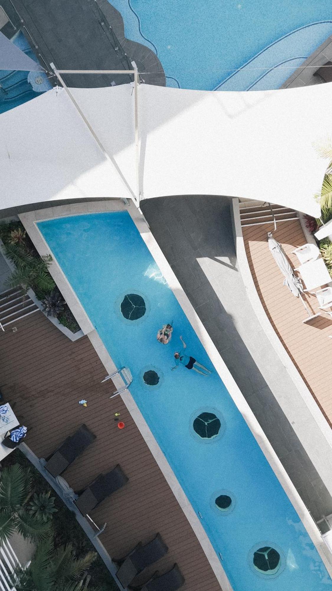 Rumba Beach Resort Caloundra Bagian luar foto