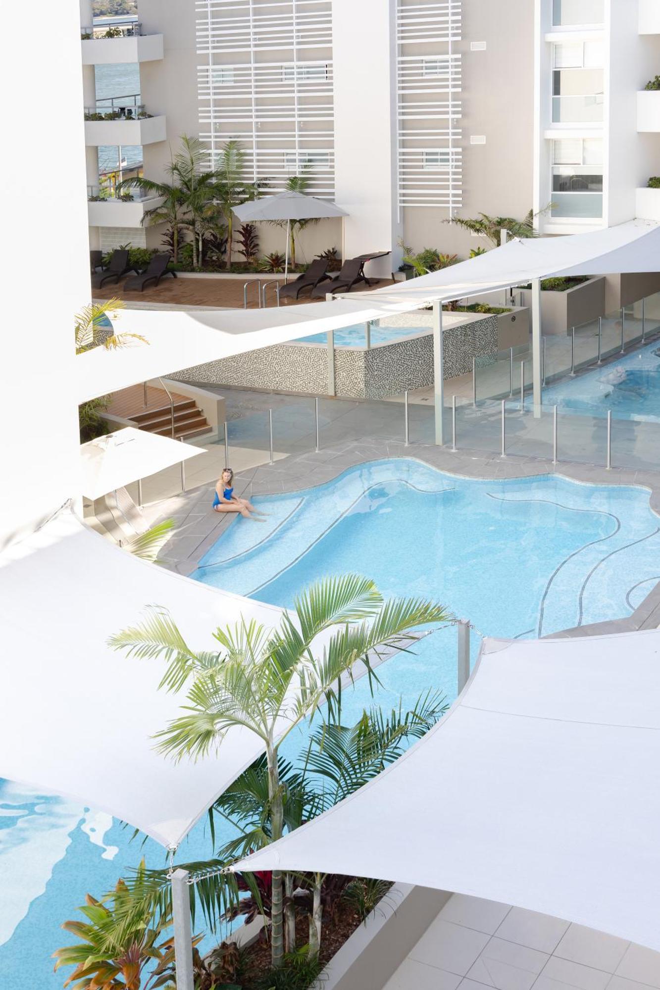 Rumba Beach Resort Caloundra Bagian luar foto